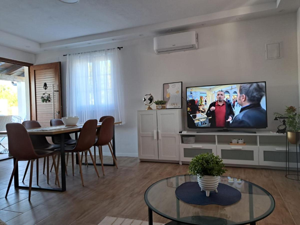 Villa Venkin Dvor Novaglia Esterno foto