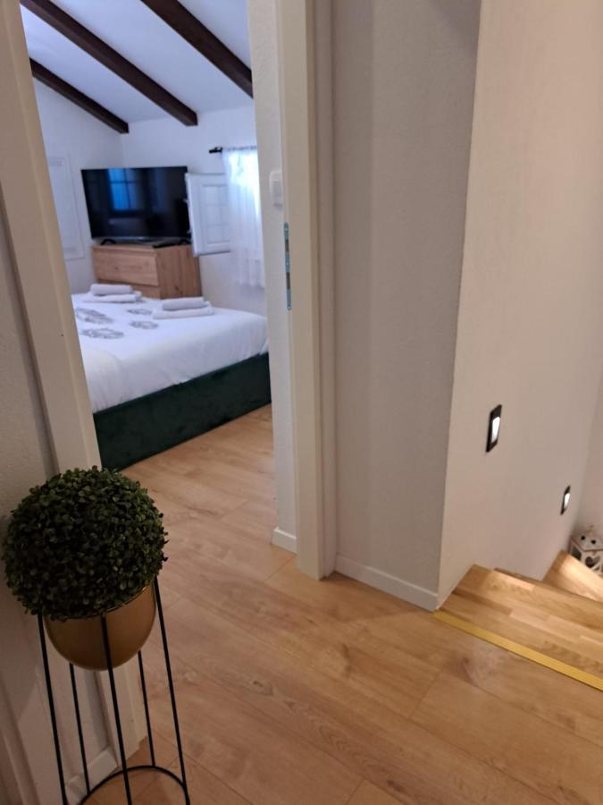 Villa Venkin Dvor Novaglia Esterno foto